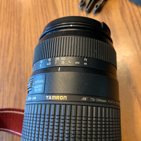 Nikon camera - Picture 8 of 8